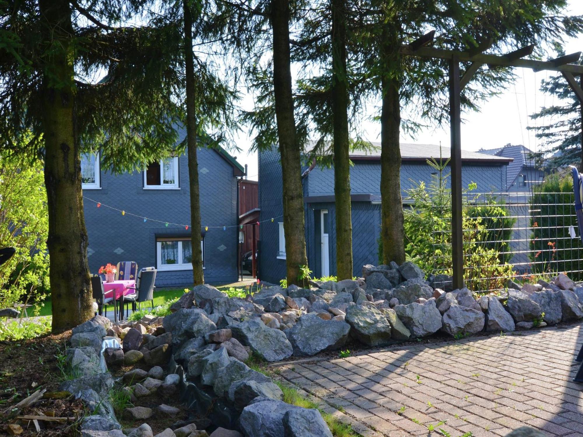 Holiday Home In Neustadt Am Rennsteig With Pond Exterior foto