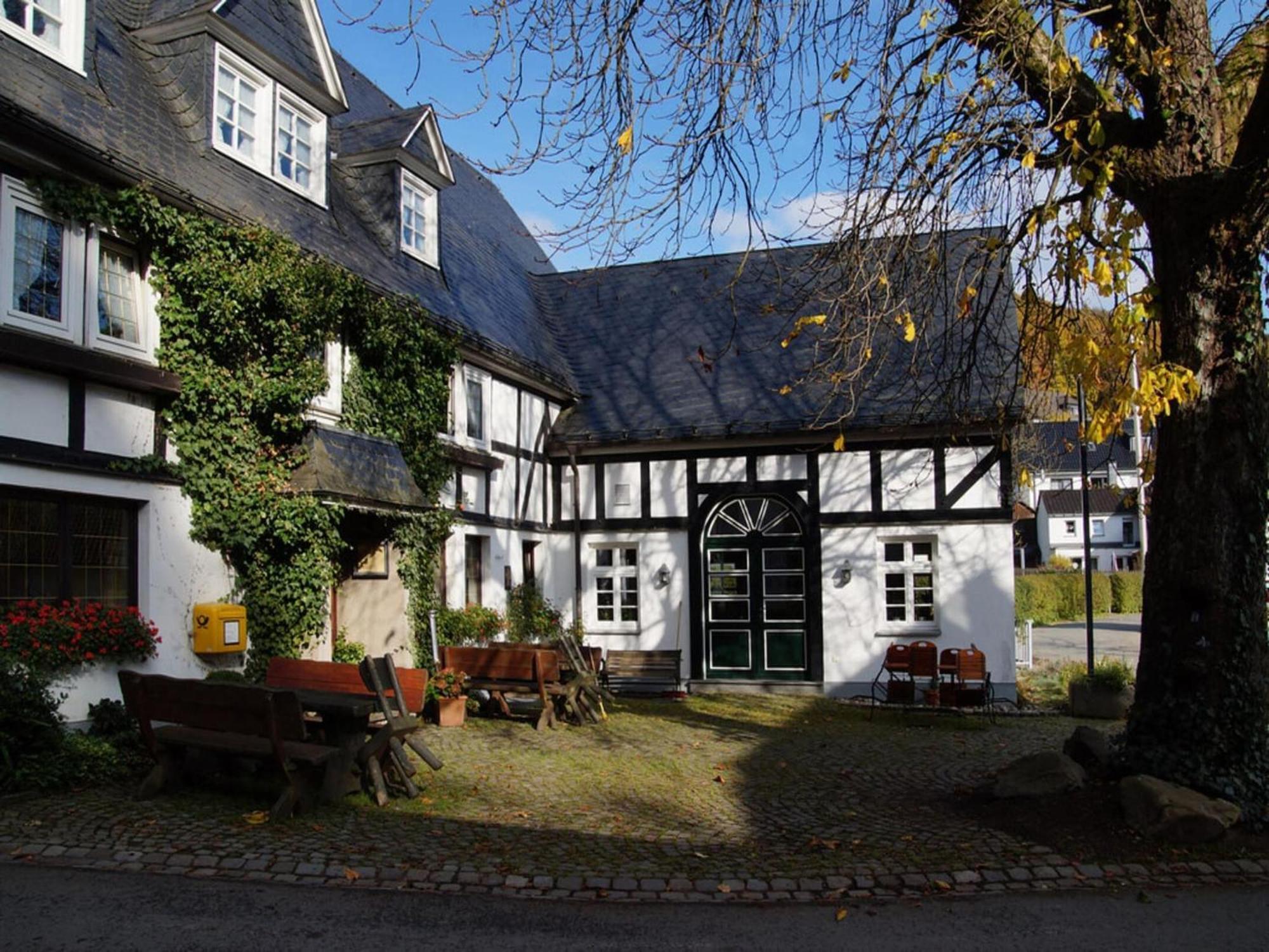 Holiday Home In Neustadt Am Rennsteig With Pond Exterior foto